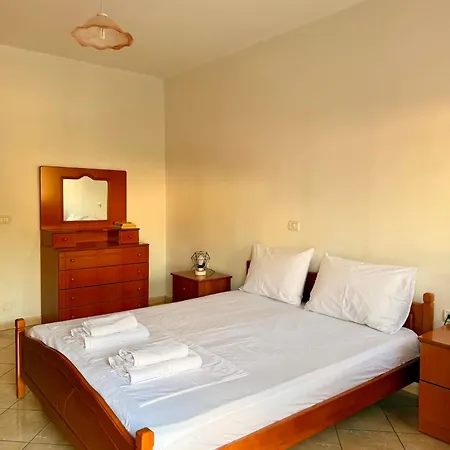 Traditional Apartment *