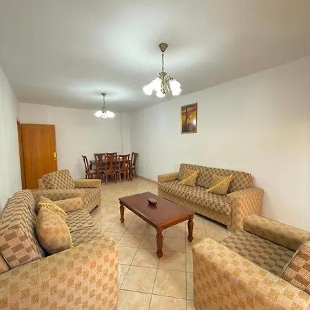 Apartment Traditional